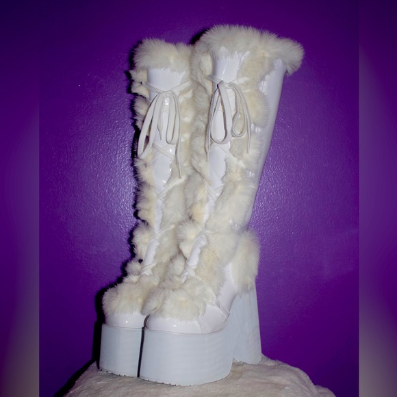 White Platform Boots - Picture 6 of 9